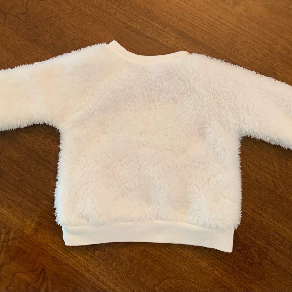 Infant Soft Fuzzy Pullover - Picture 3 of 6